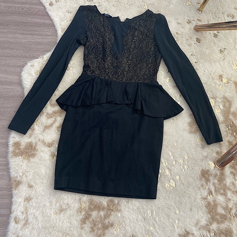 Free with dress purchase (bundle only). 
Bebe Sexy Black Dress
